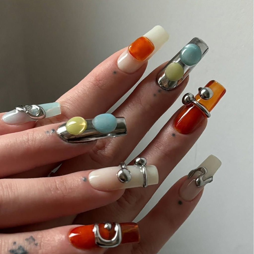 наращивание ногтей (длинные)