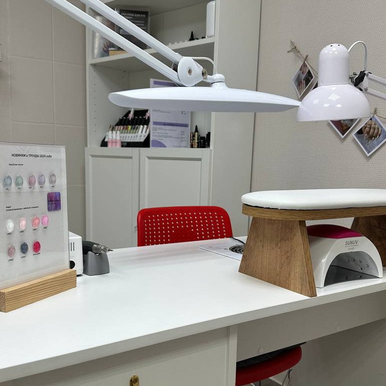 Маникюр с покрытием