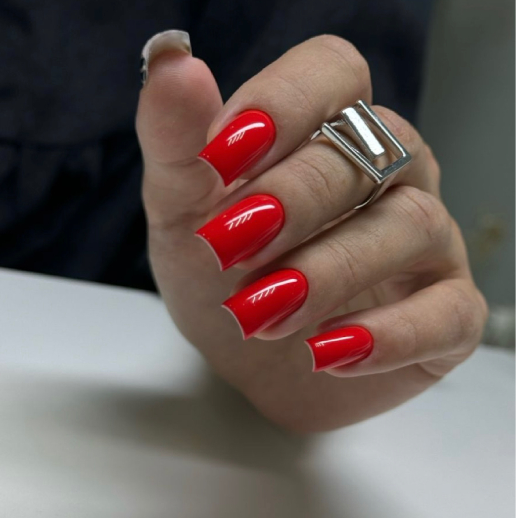 Маникюр с укреплением гелем + покрытие гель лаком