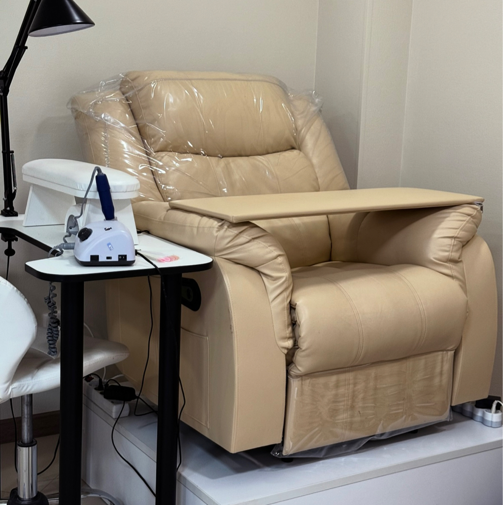 Маникюр и SMART педикюр + покрытие гель лак в 4 руки