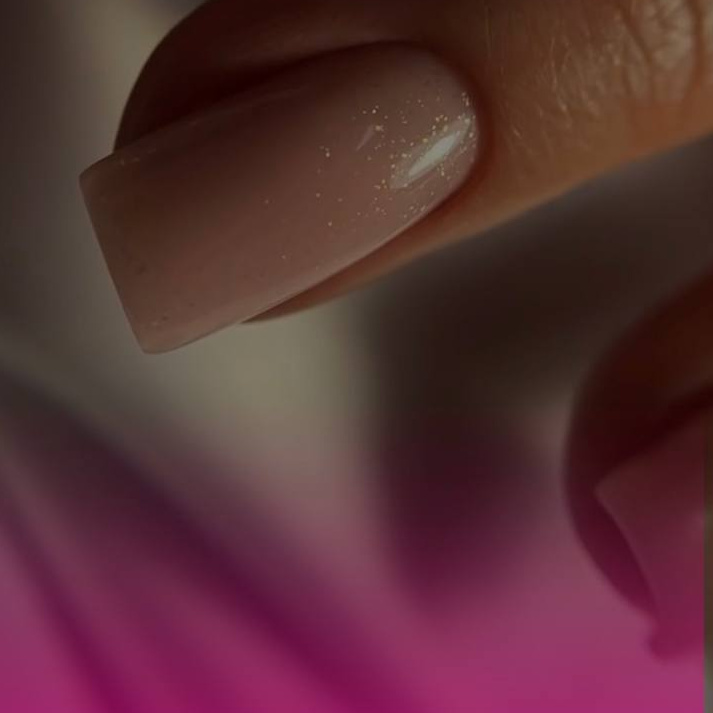 Покрытие лаком для ногтей