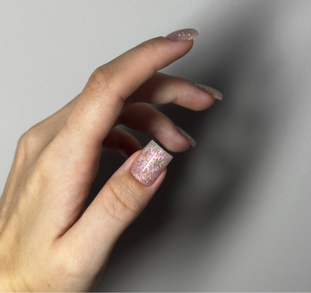 Коррекция наращивания (короткая/средняя длина)