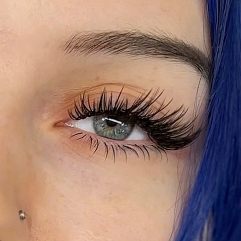 Нижние ресницы