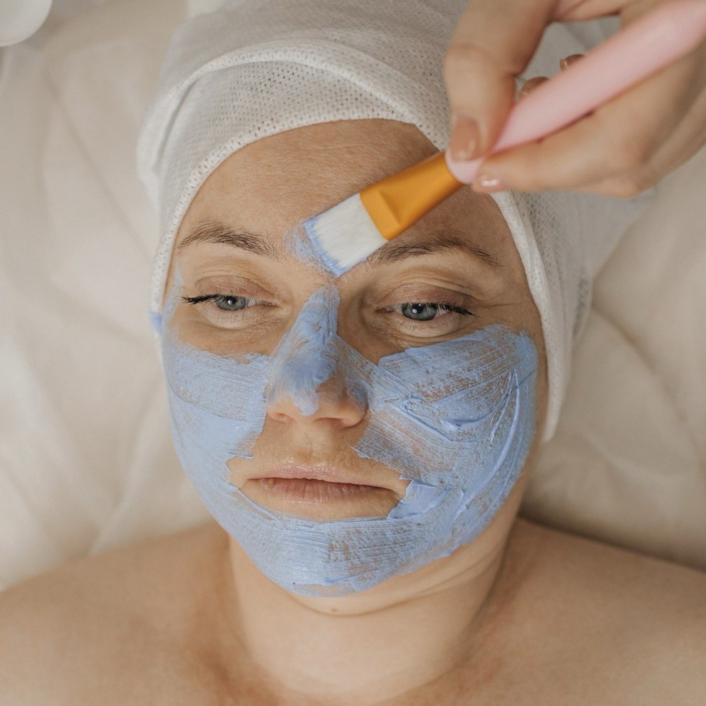 Осветляющий уход Christina illustrious