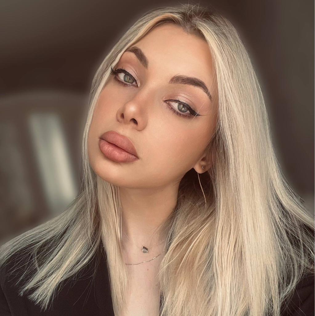 Алина Бровист