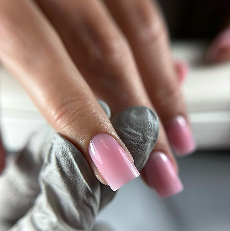 Маникюр с покрытием гель лак