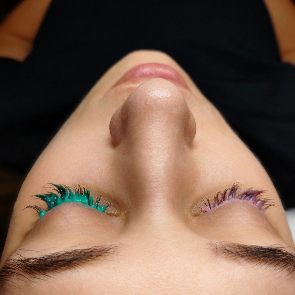 Снятие наращенных ресниц (работа другого мастера)