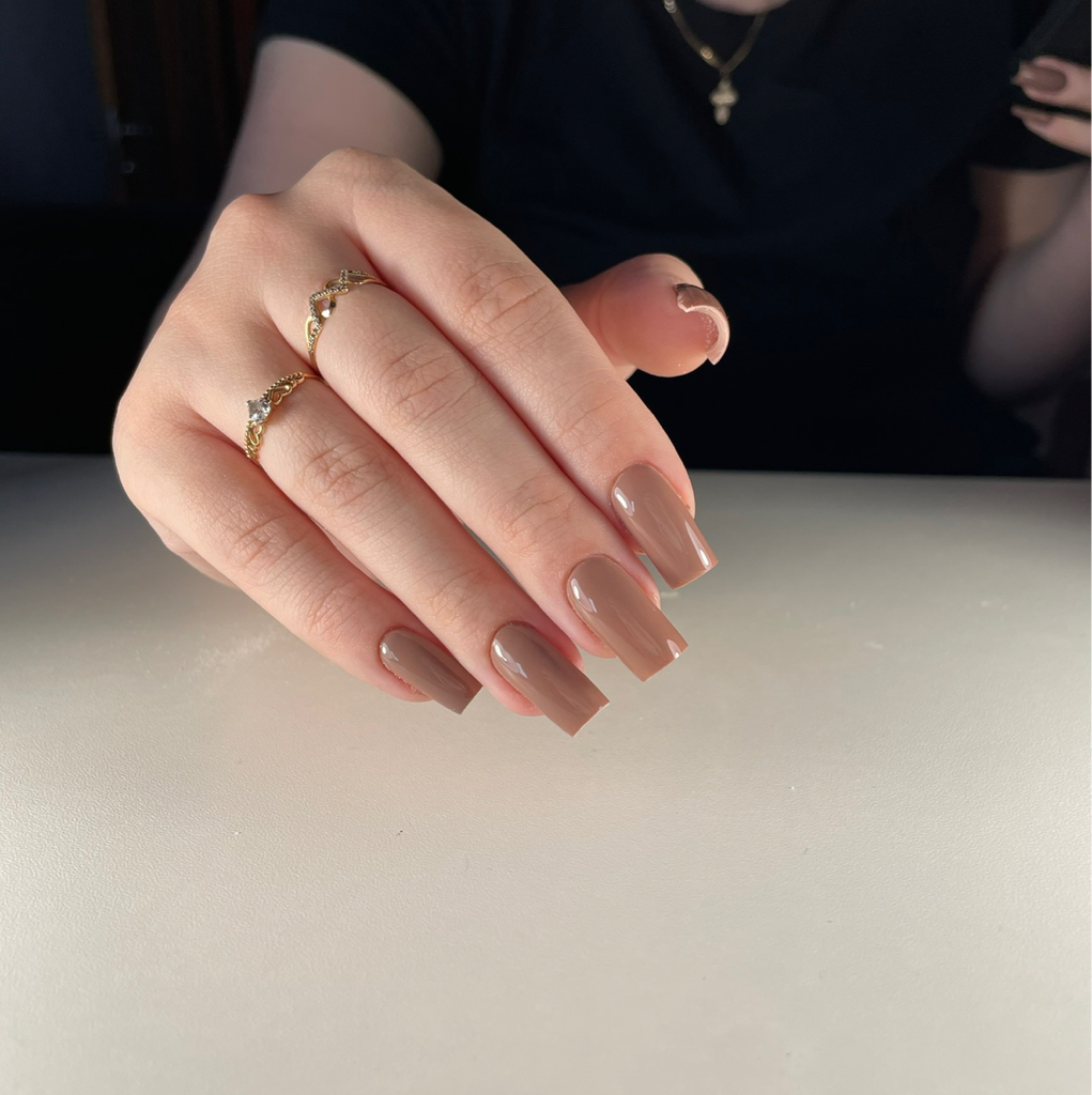 Маникюр с укреплением гелем + восстановление архитектуры + покрытие