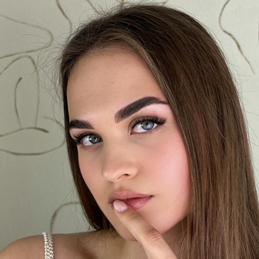 Долговременная укладка, коррекция, окрашивание и уход «BOTOX»