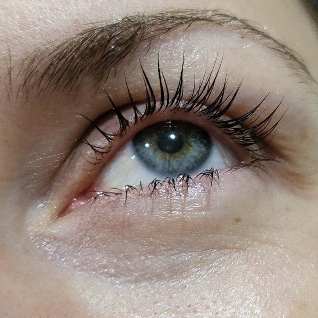 Ламинирование  ресниц