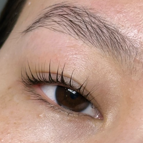 коррекция / архитектура бровей