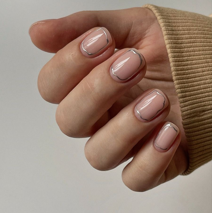 Маникюр с укреплением (дизайн до 4-ех ногтей)