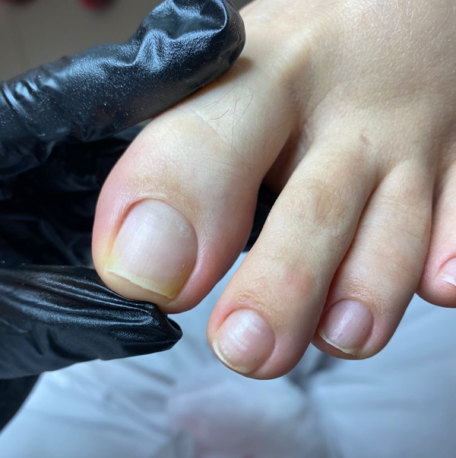 Полный педикюр без покрытия