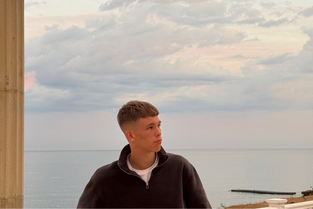 Леонид