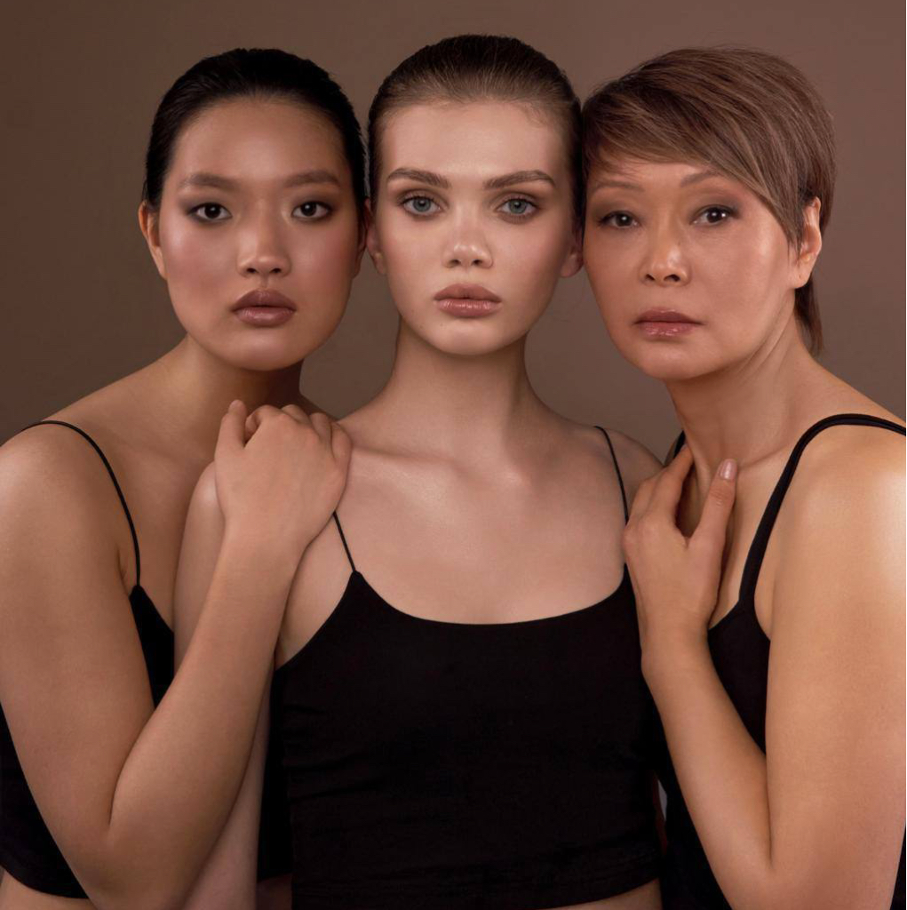 Экспресс образ ( ДНЕВНОЙ  макияж  и легкая   укладка выпрямление /локоны)