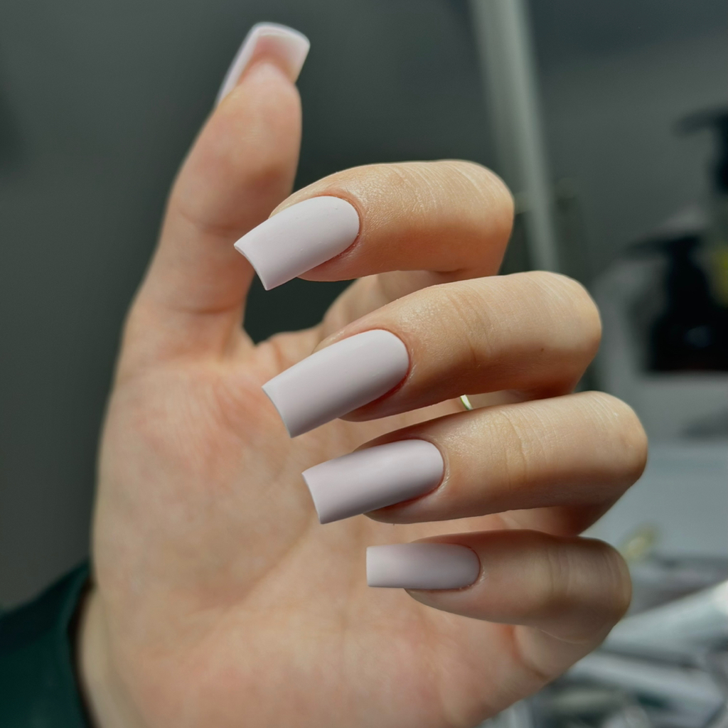 Маникюр + покрытие гель-лак + снятие + укрепление акригелем (углы)