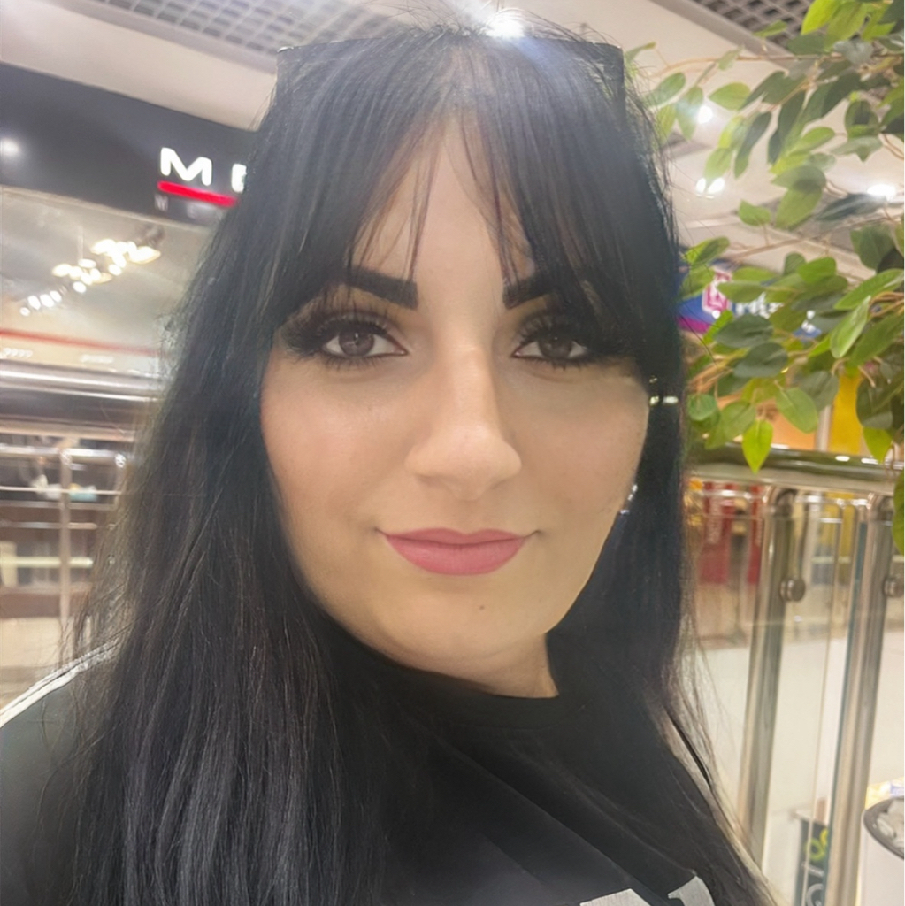 Анна Саргсян