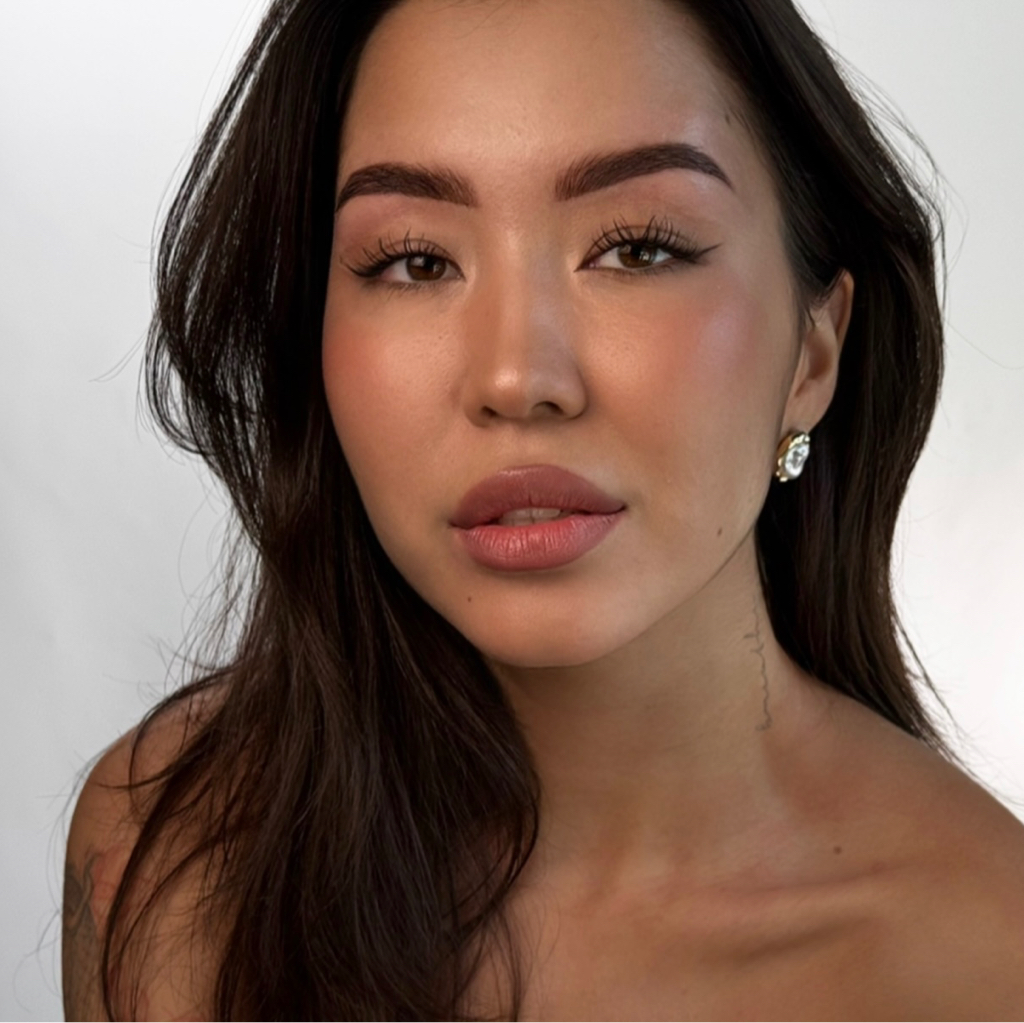 Оформление бровей (окрашивание+коррекция)