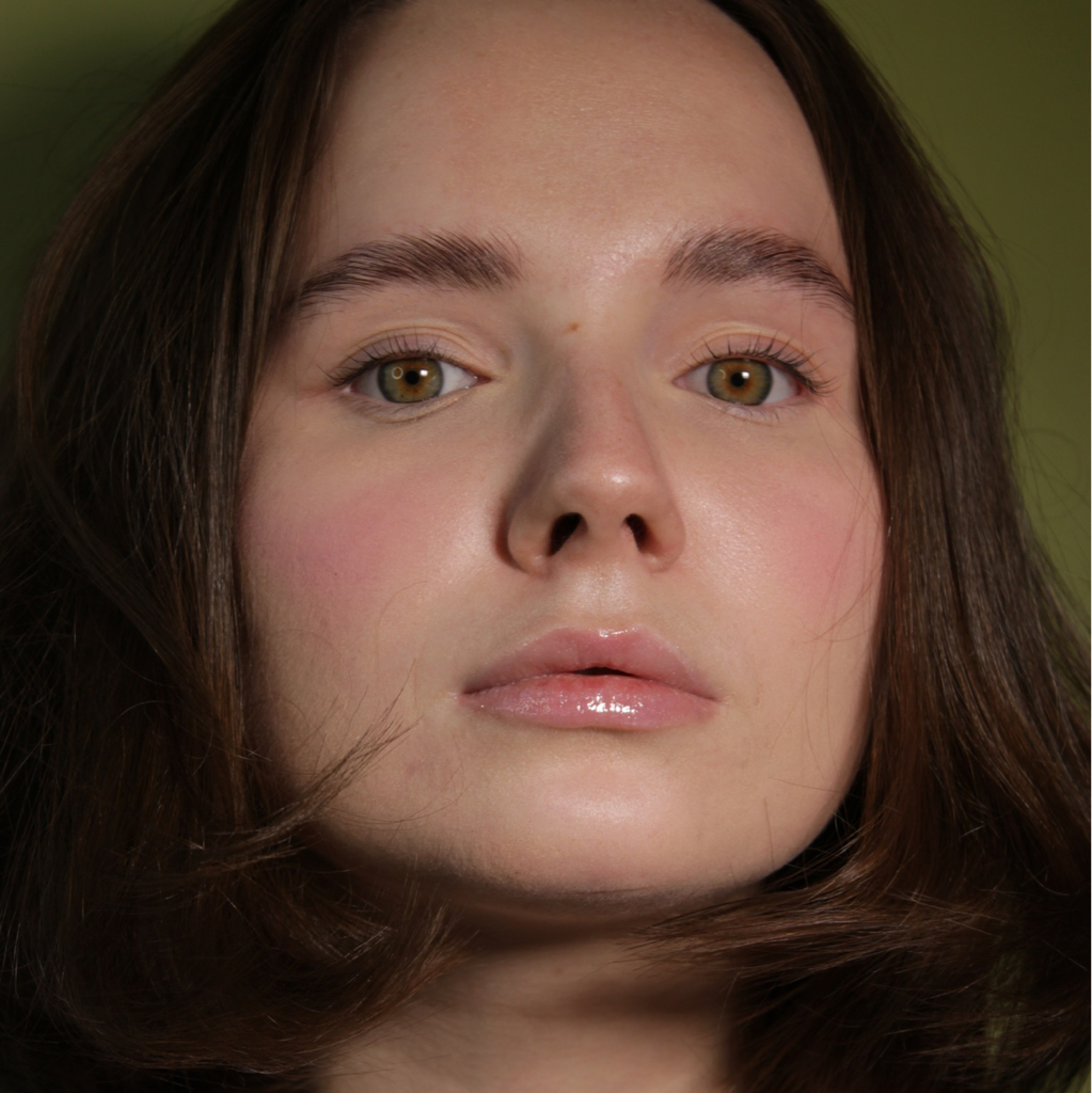 Ламинирование бровей, окрашивание и коррекция