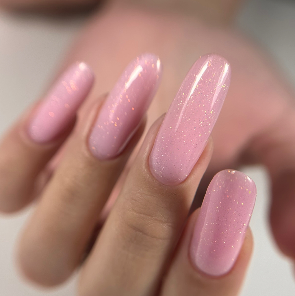 Наращивание ногтей