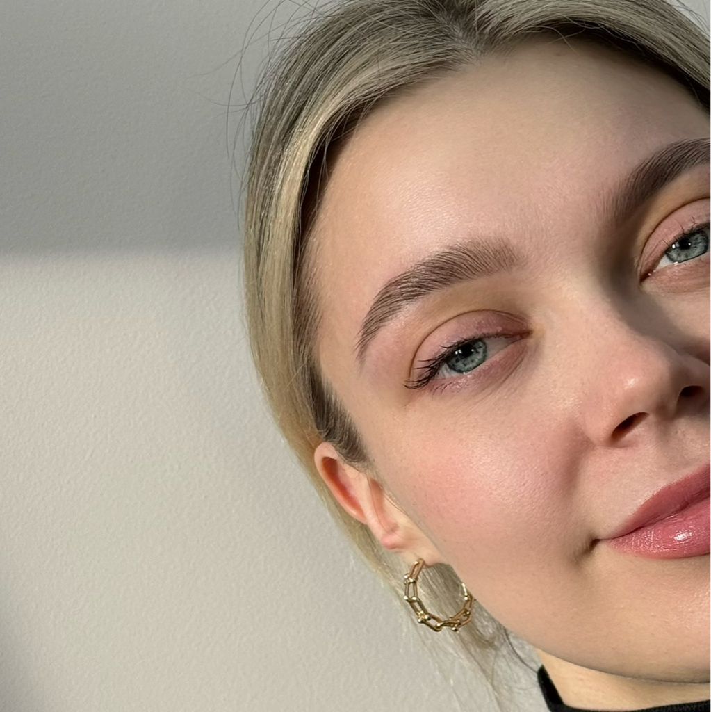 Моделирование бровей