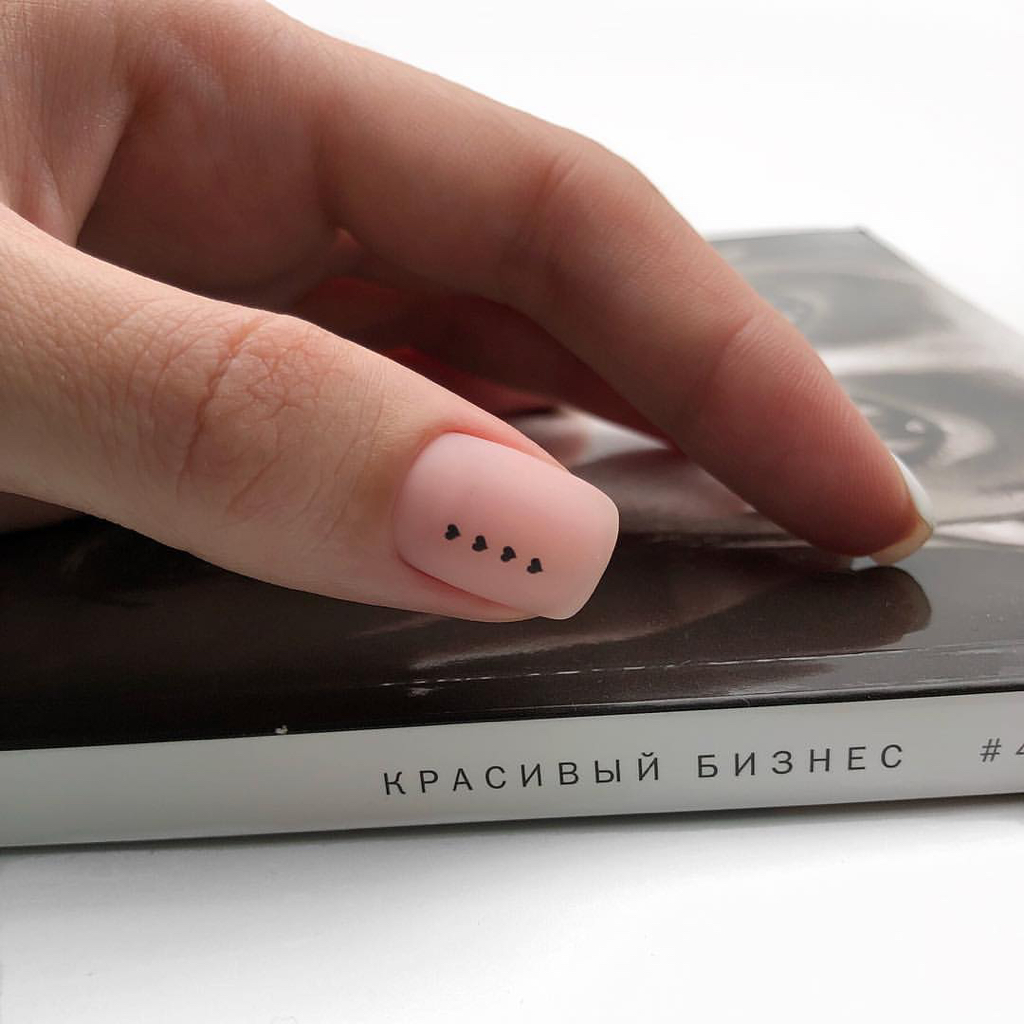 Наращивание одного ногтя