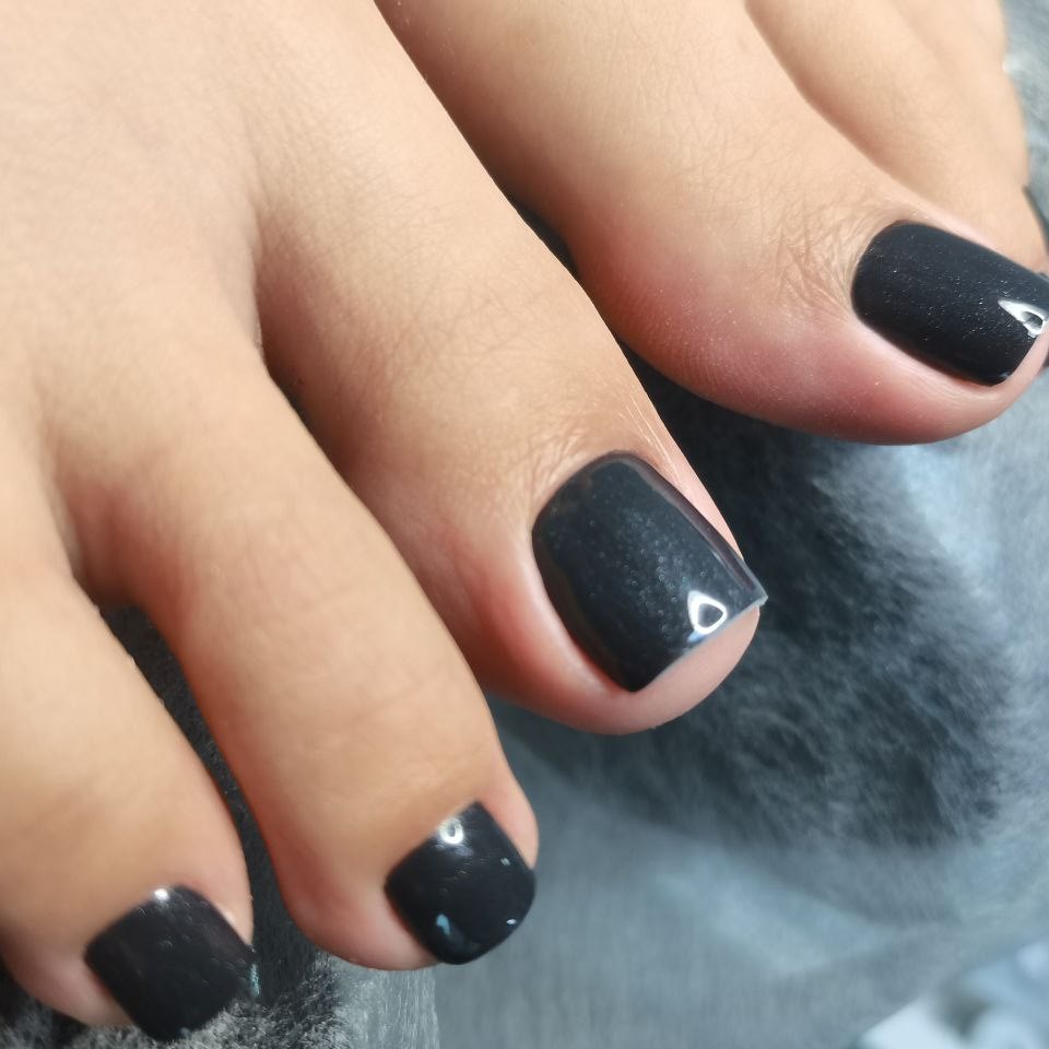 Обработка пальчиков с покрытием гель лака