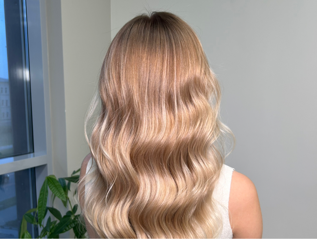 Бразильское окрашивание (ниже лопаток)