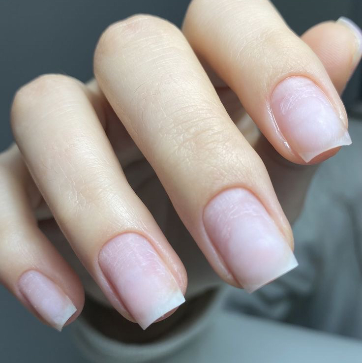 Маникюр без покрытия