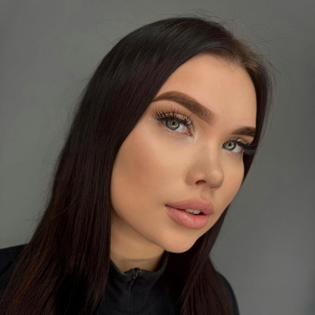 Комплекс: Ламинирование бровей с коррекцией и окрашиванием