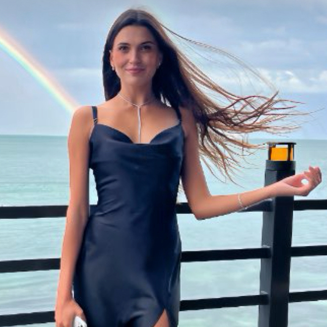 Алина Бровист