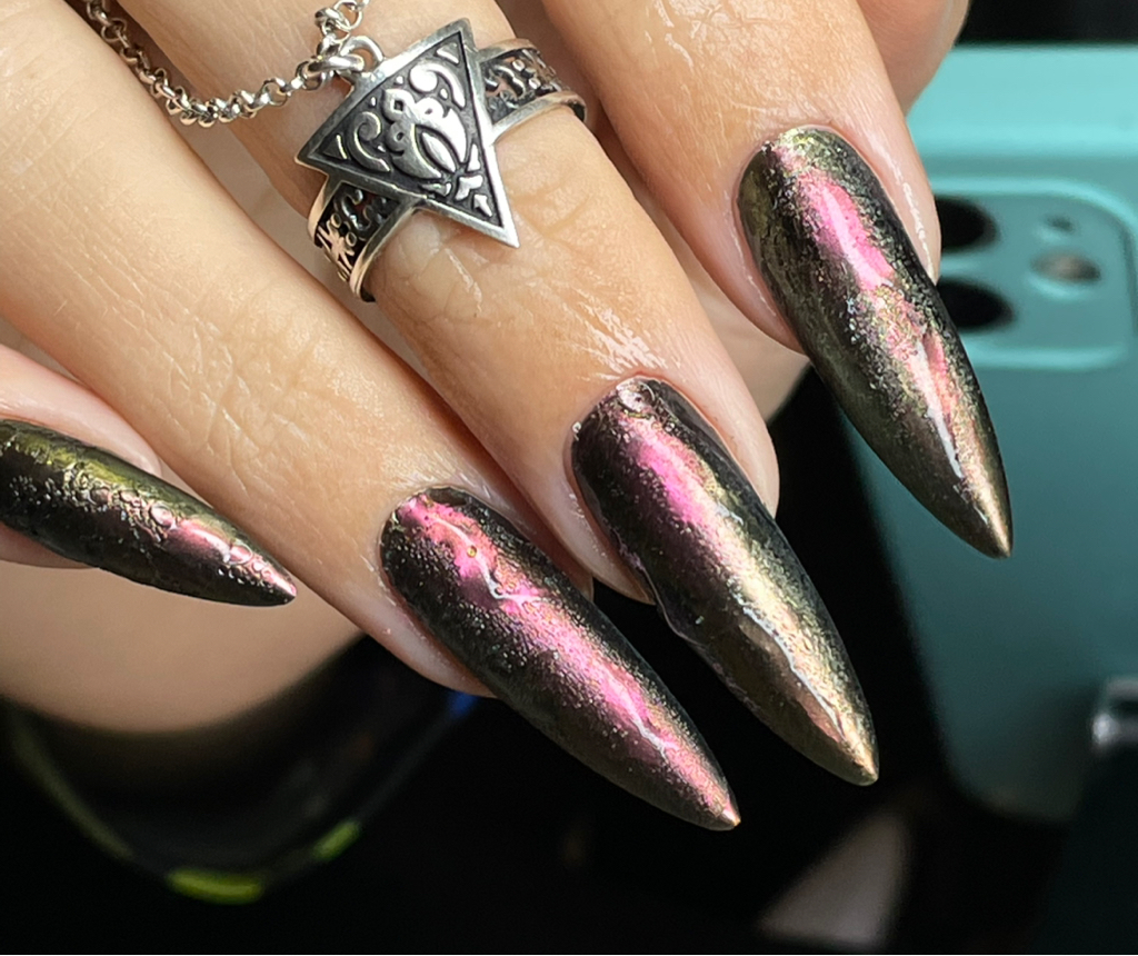 Маникюр с покрытием L  (свободный край 7 и более мм)