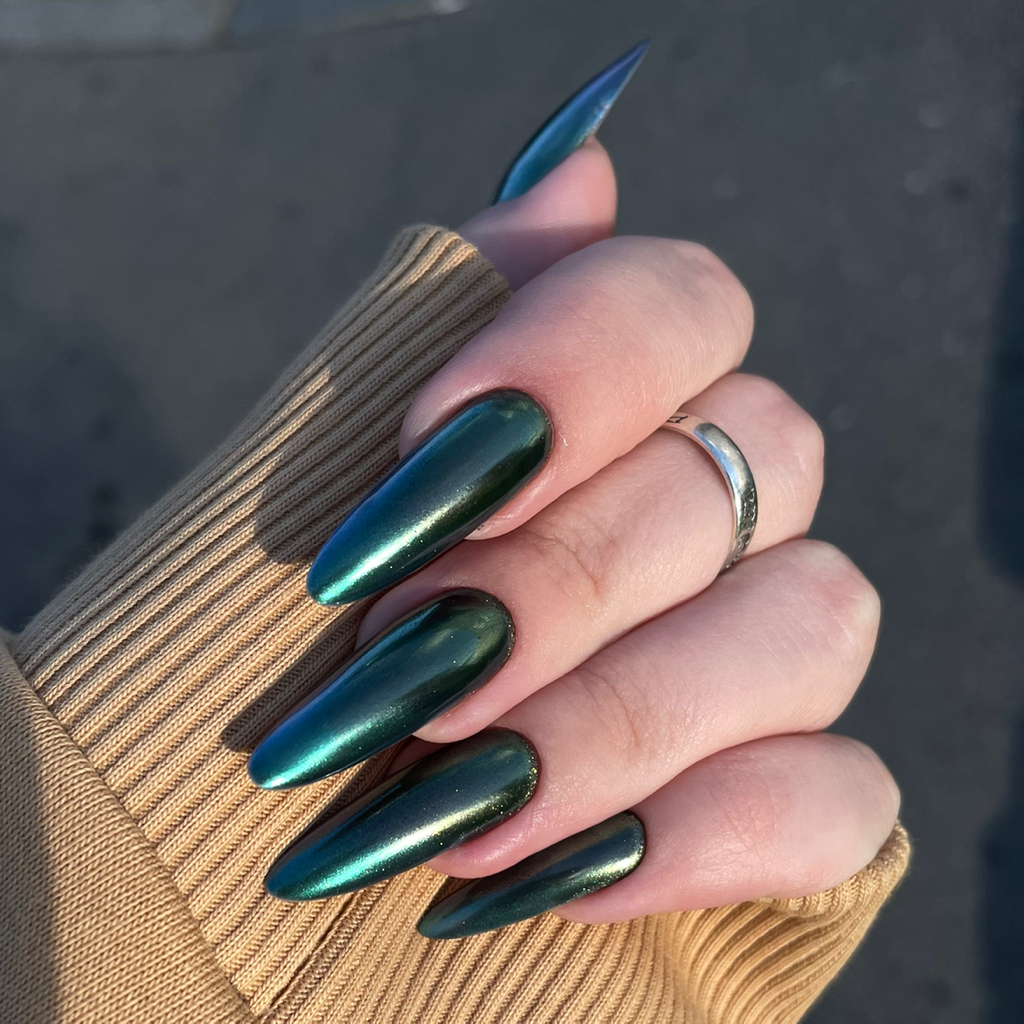 Наращивание ногтей