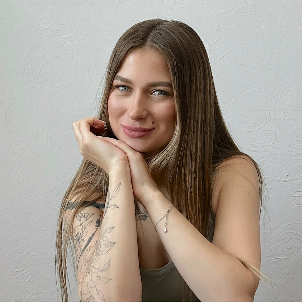 Скоробогатая Любовь