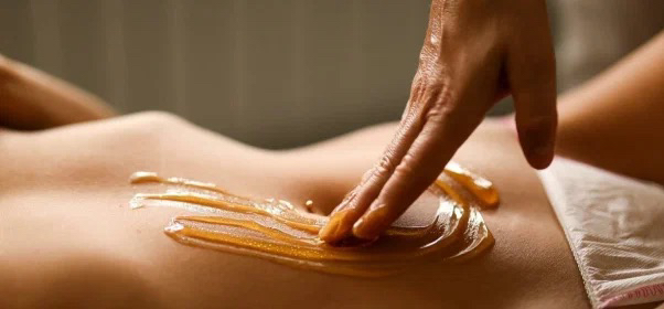 Медовый массаж проблемных зон