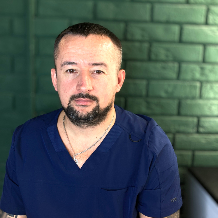 Литвиненко Микола