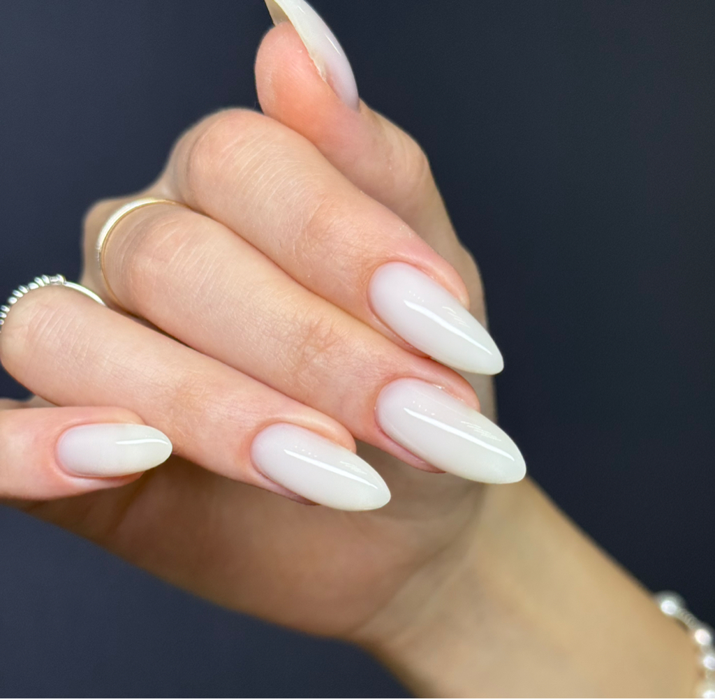 Маникюр с укрепление + покрытием гель-лак «все включено»