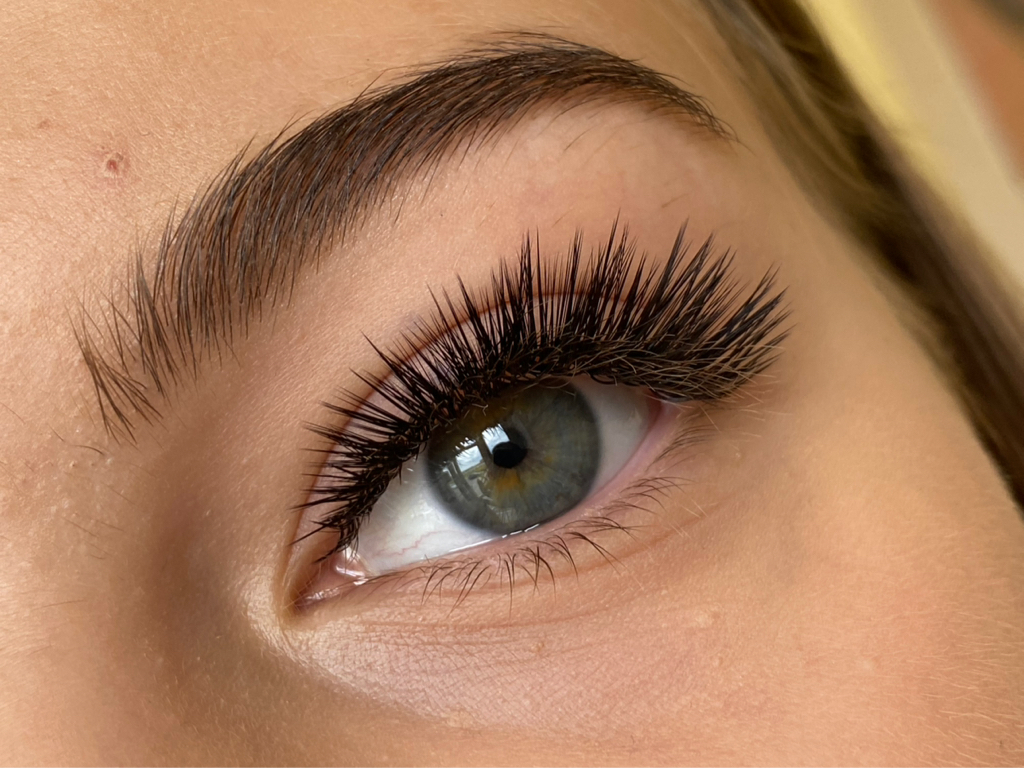 Мокрый эффект ( цена зависит от объема)