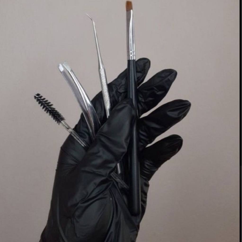 Оформление бровей