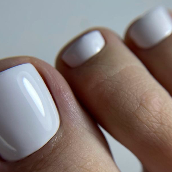 Педикюр пальчики с покрытием