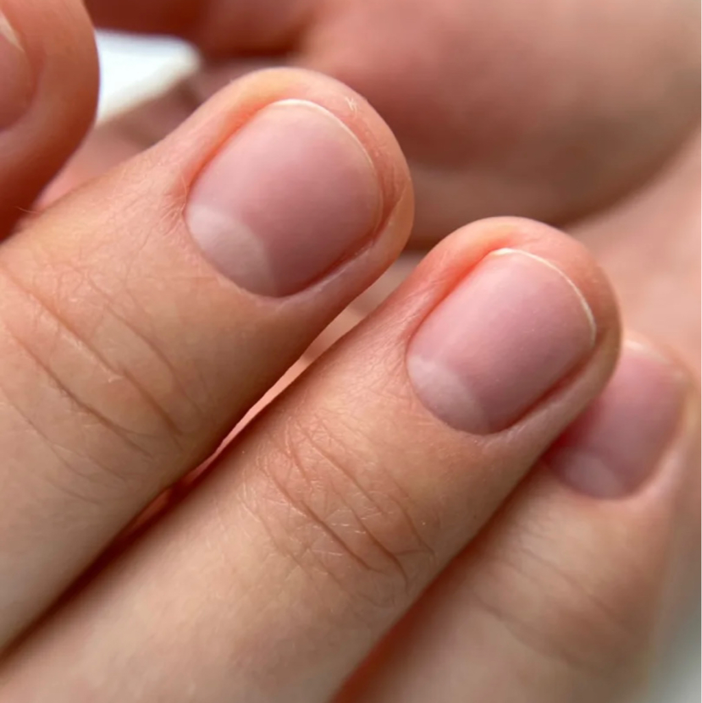 Детский маникюр без покрытия