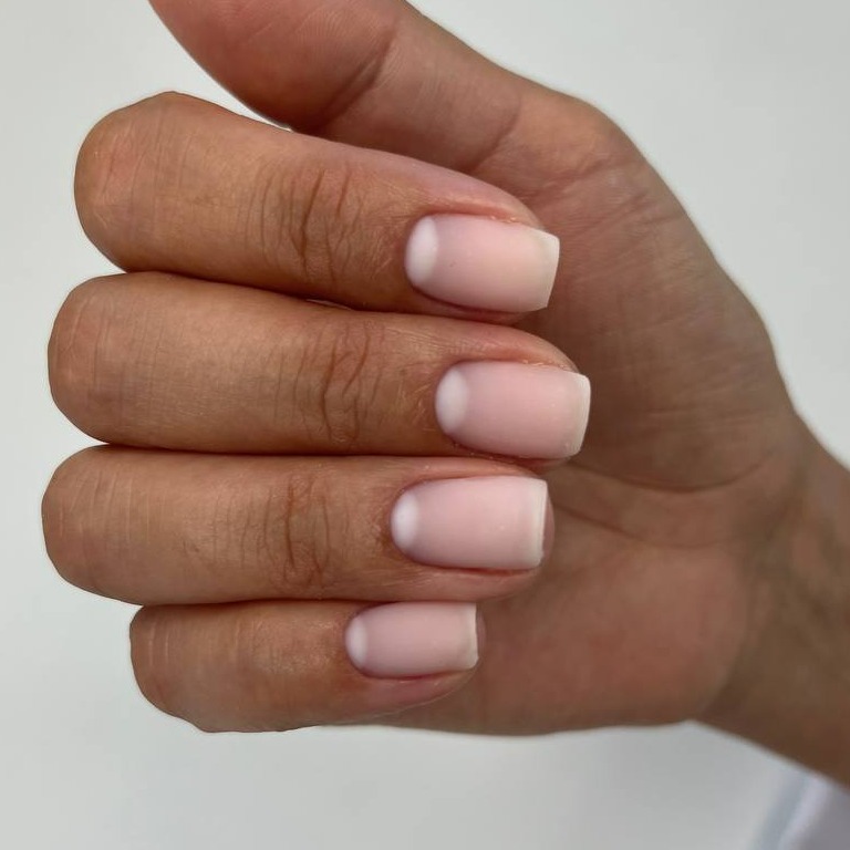 Маникюр без покрытия