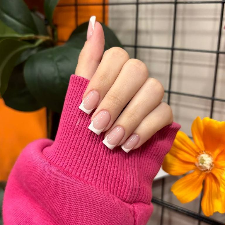 Маникюр с покрытием