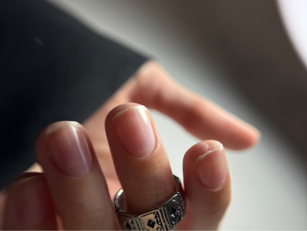 Маникюр без покрытия