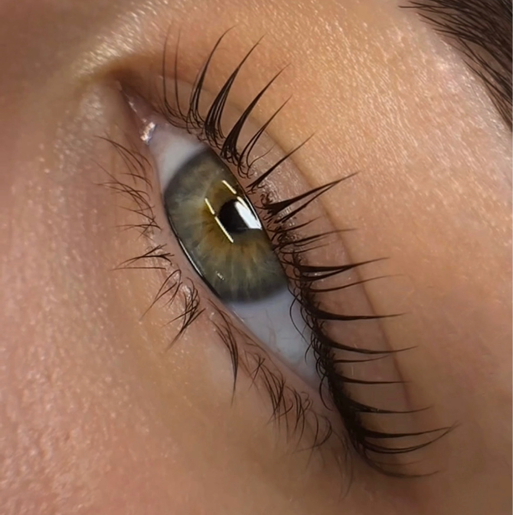 ламинирование ресниц