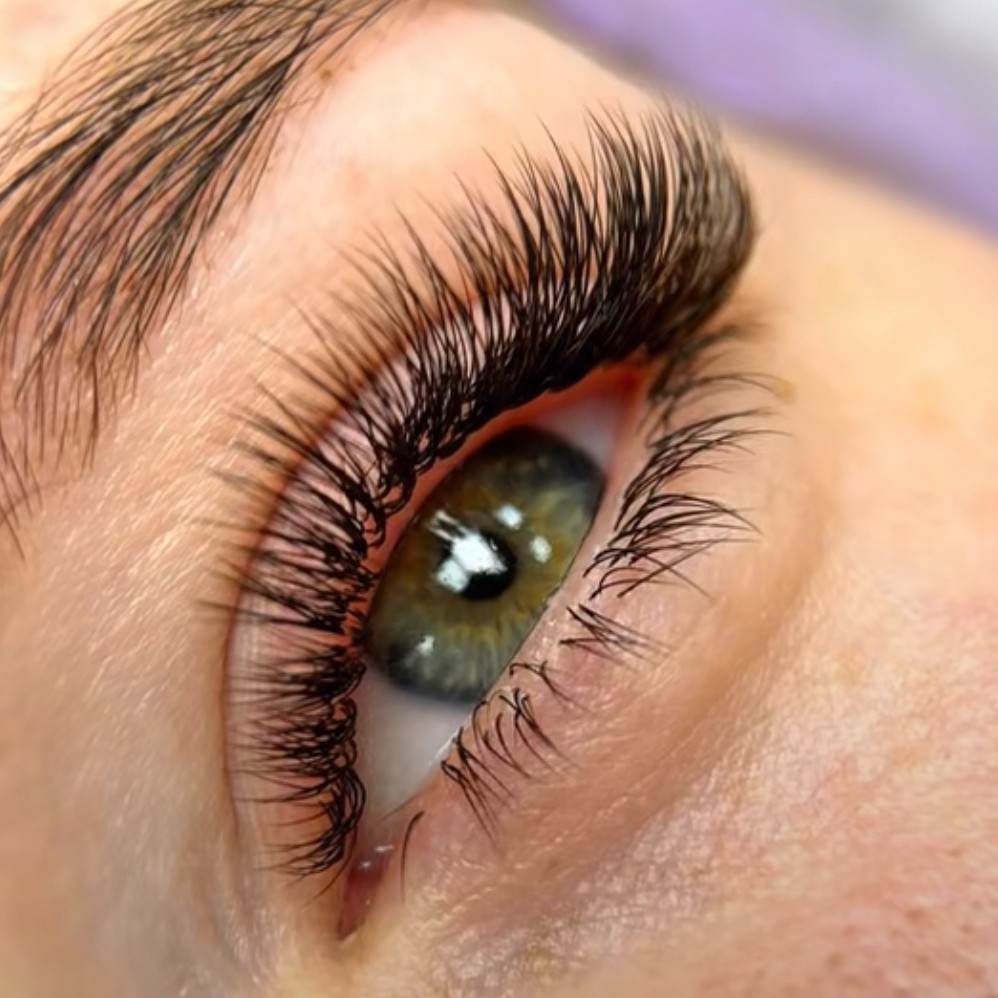 Наращивание ресниц, обьем 2Д (НОВЫЙ ПРАЙС с 01.11.25, стоимость 2400р.)