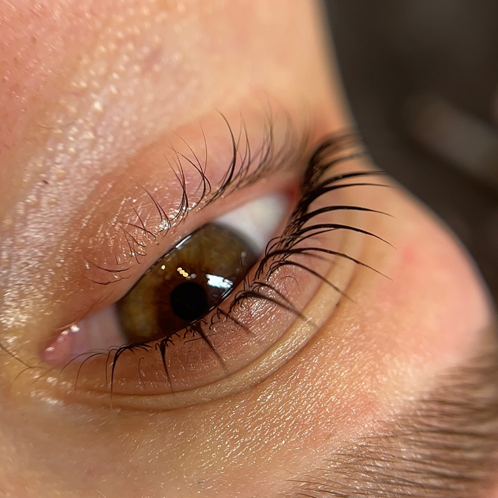 Ламинирование ресниц