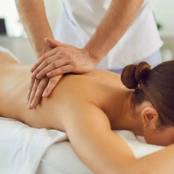 Абонемент: Расслабляющий массаж всего тела, 90 мин. (10 сеансов)