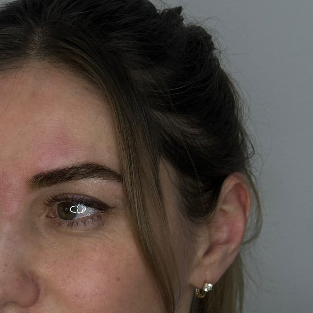 Комплекс  коррекция и окрашивание бровей+окрашивание ресниц