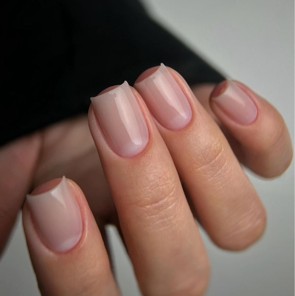 Маникюр + покрытие гель-лак.